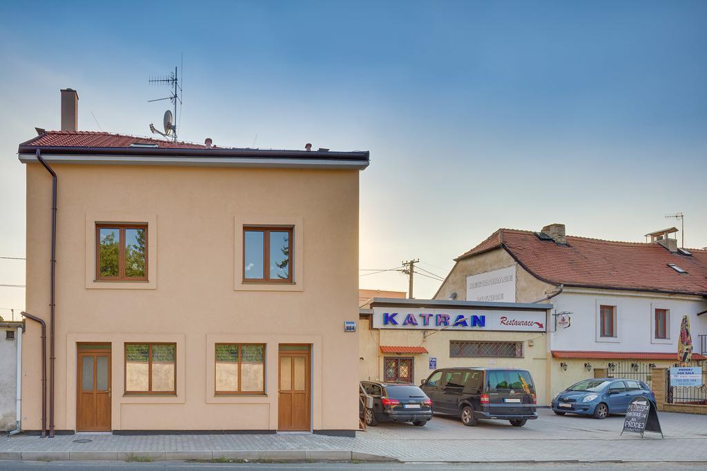 Apartements Studio 964 Libeznice Екстер'єр фото